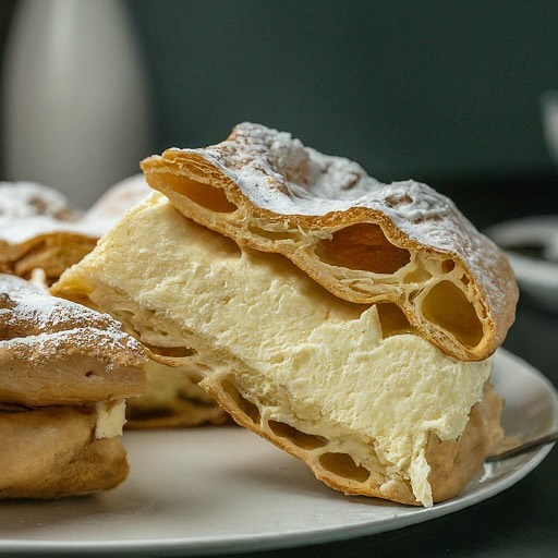 Karpatka Eclair Cake!