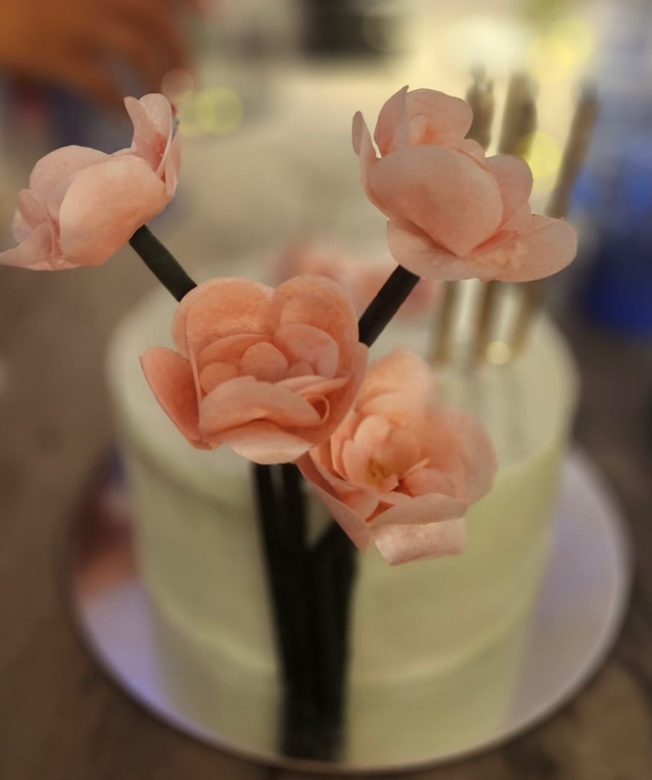 Her day deserves a beautiful cake @talieh_rashidi